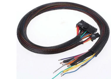 kopen A/V / HDMI-de Polyester Materiële ROHS Goedkeuring van Sleeving van het Kabelshuisdier Uitzetbare Gevlechte online vervaardiging