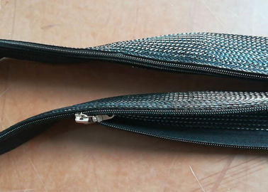 De zwarte de Kabelkoker van de Kleurenritssluiting vlechtte Omslagpit op Diameter van de Kabel de Propere Douane